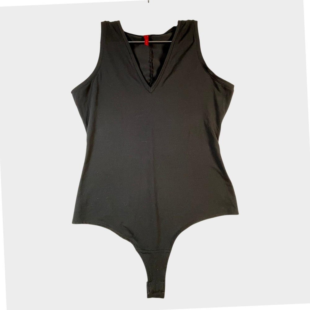 Spanx Black V-Neck Thong Bodysuit Sleeveless Snap Closure Large